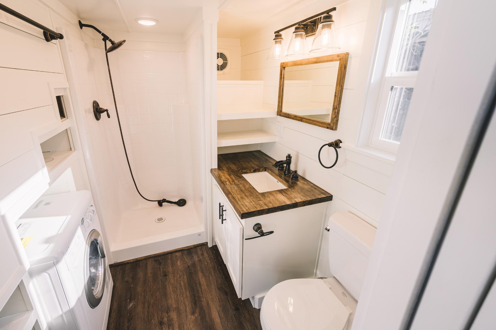Full Bathroom with Flush Toilet - Gallery 30 by California Tiny House
