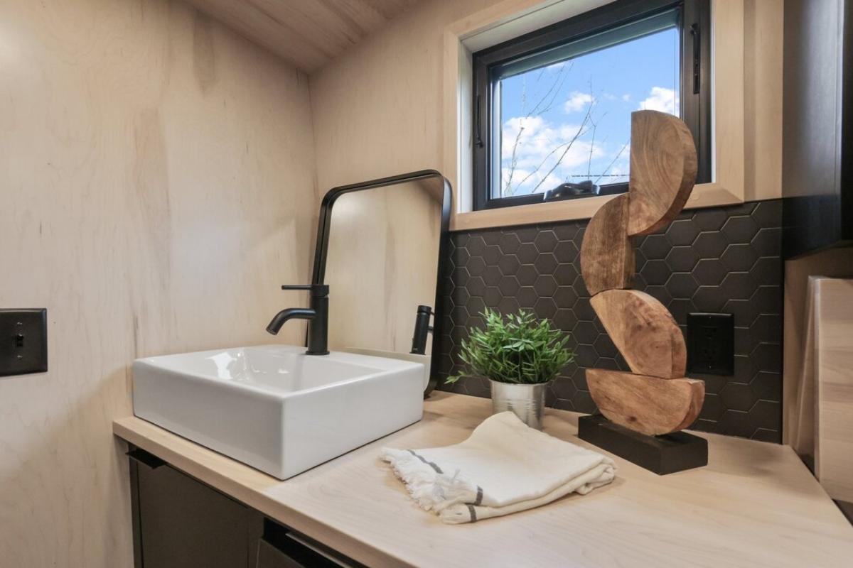 Modern Vessel Bathroom Sink - Sangja by Modern Tiny Living