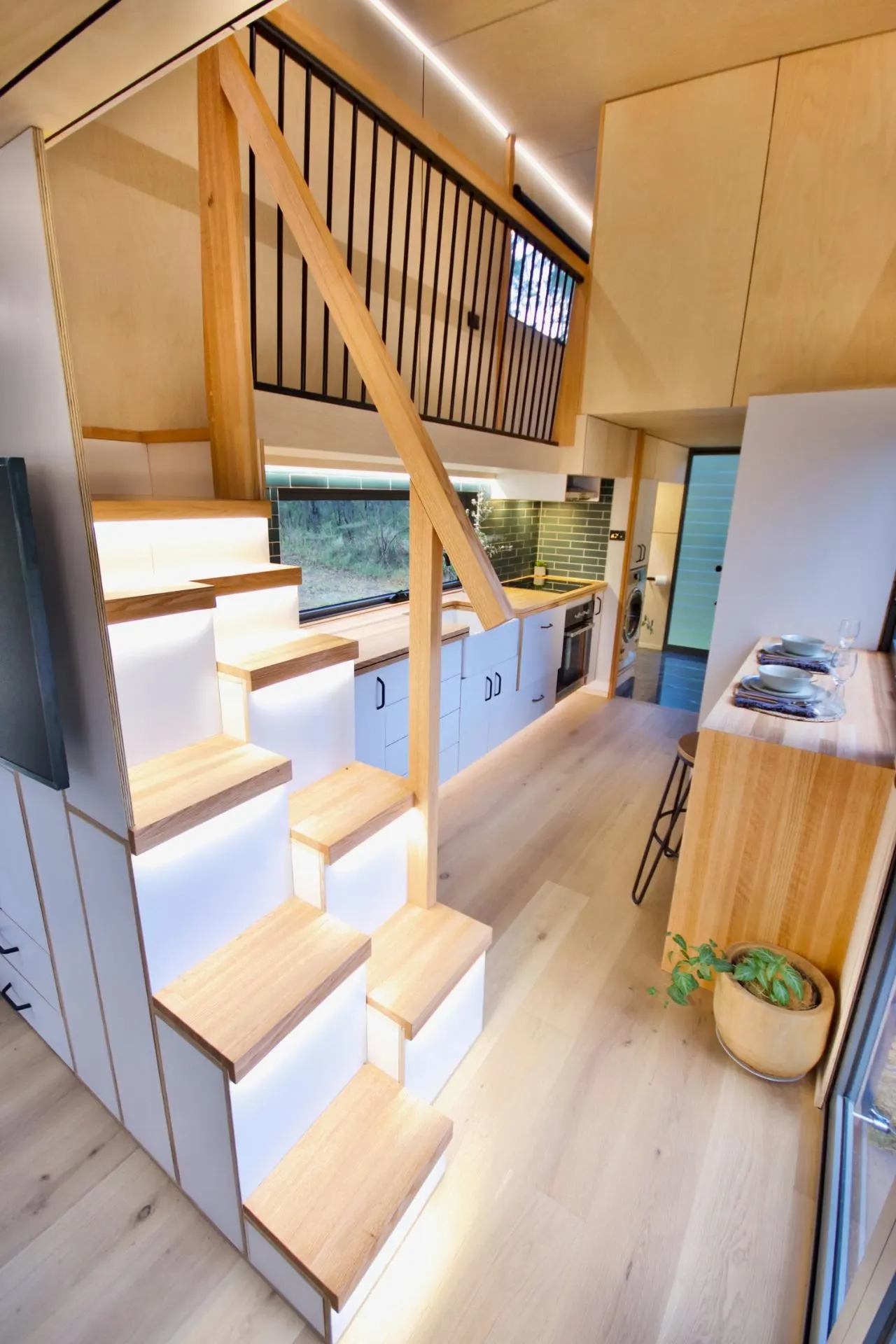 Alternating Staircase - GrandHaus by Häuslein Tiny House Co