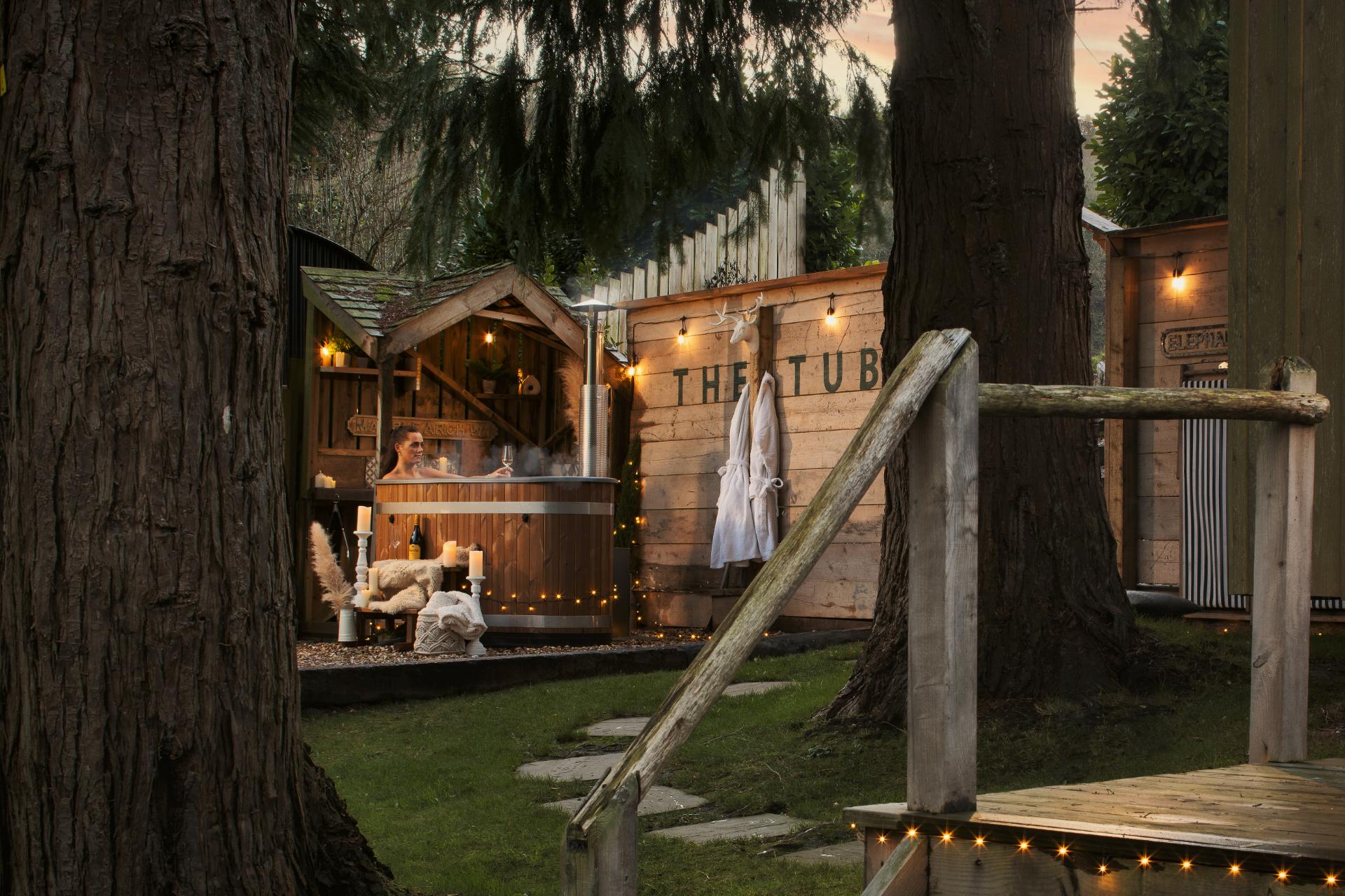 Tiny House with Private Hot Tub - Shepherds Rest at The Shepherds Hut Retreat