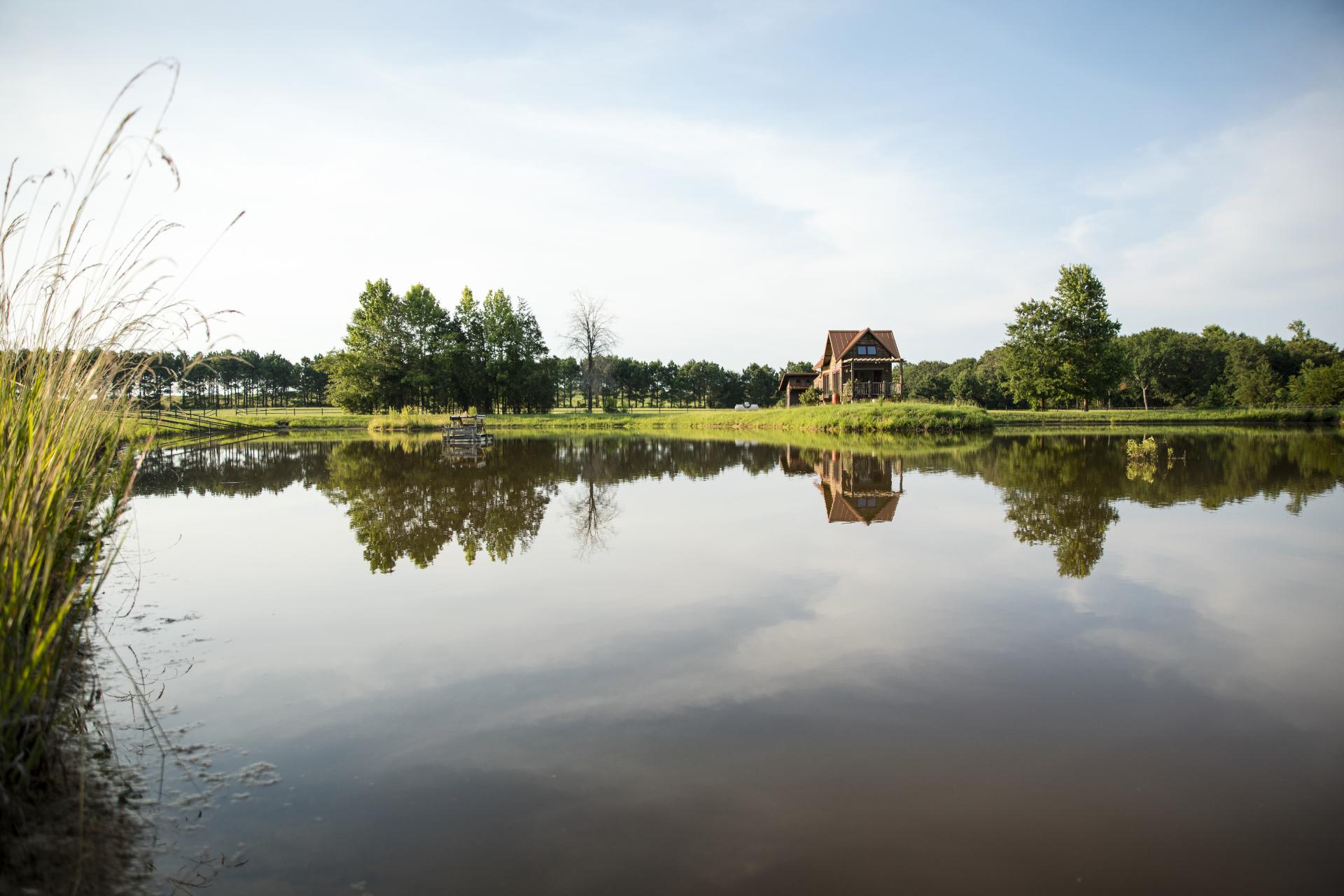 Tiny House on a Pond - The Cabin at Bell & Brook Ranch