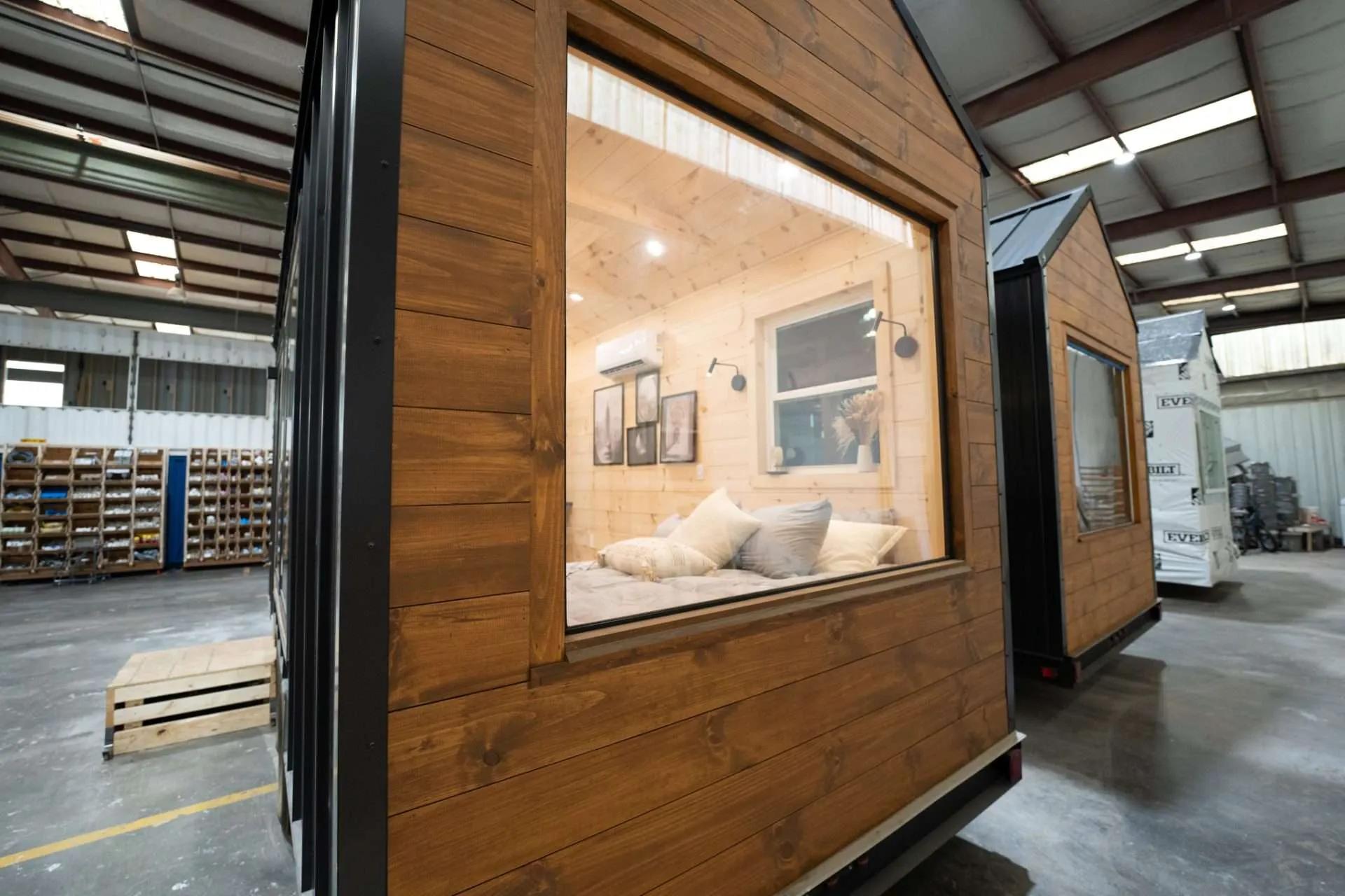 Picture Window - Kemi by Dragon Tiny Homes