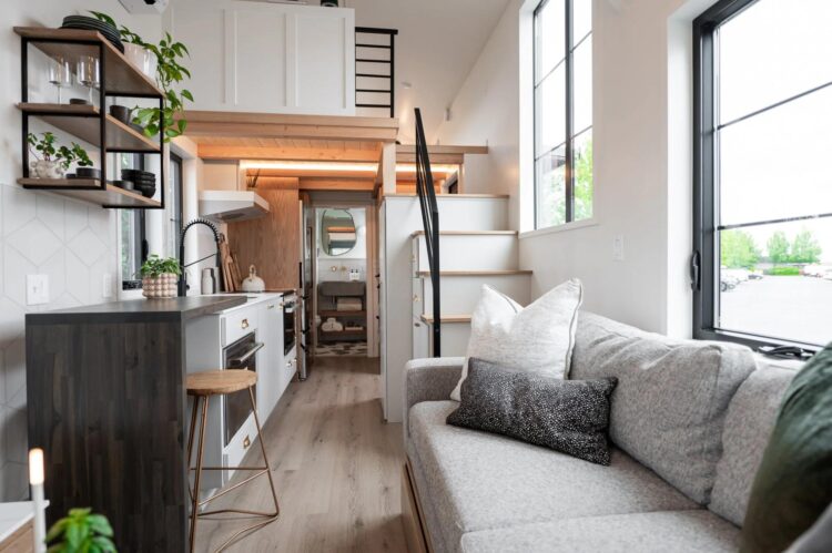 Modern Kootenay by Tru Form Tiny - Tiny Living