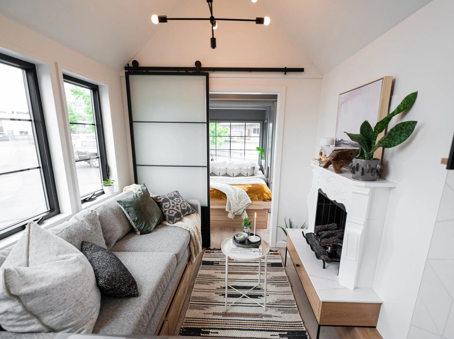 Modern Kootenay by Tru Form Tiny - Tiny Living