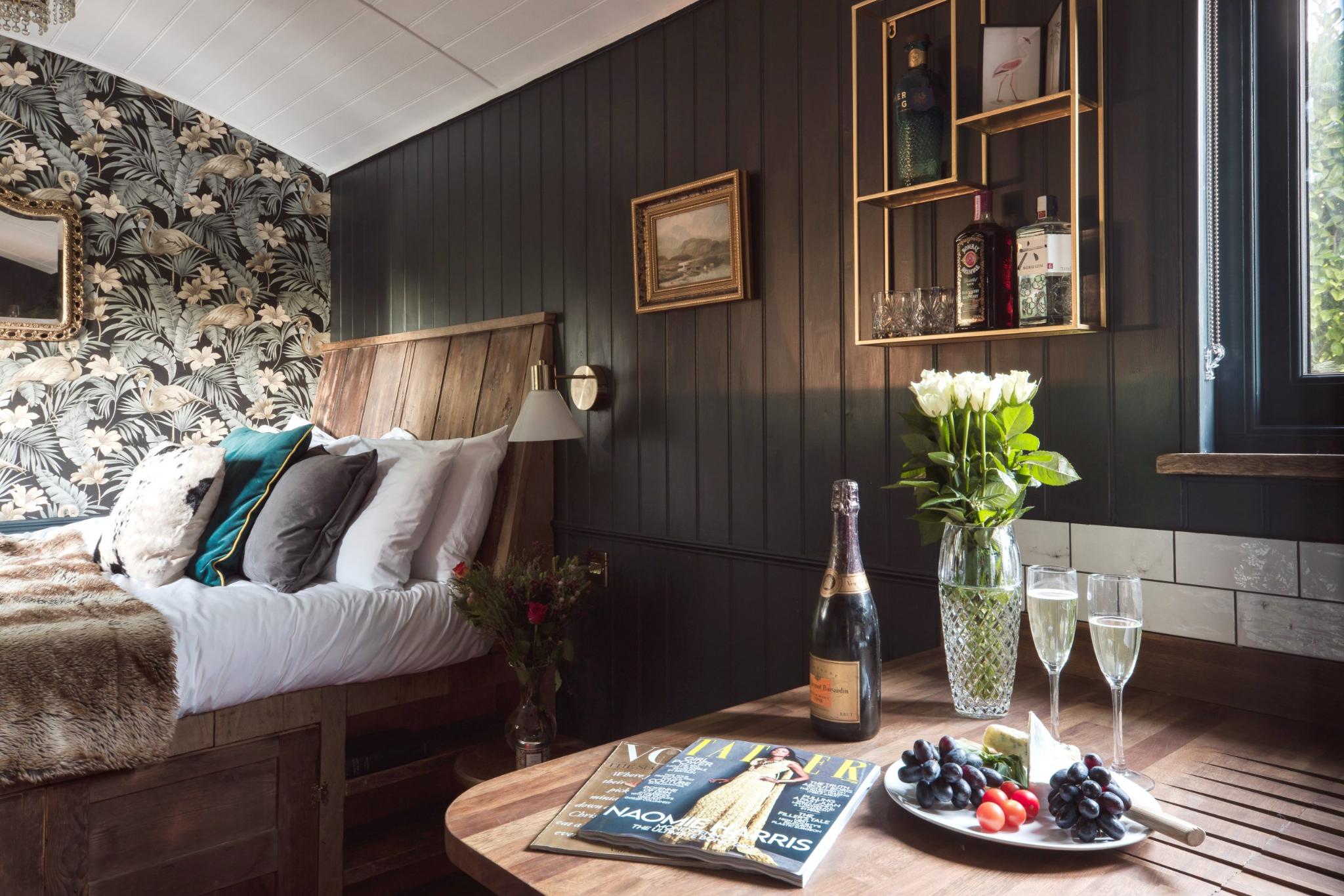 Counter with Drinks and Appetizers - Shepherds Parlour at The Shepherds Hut Retreat