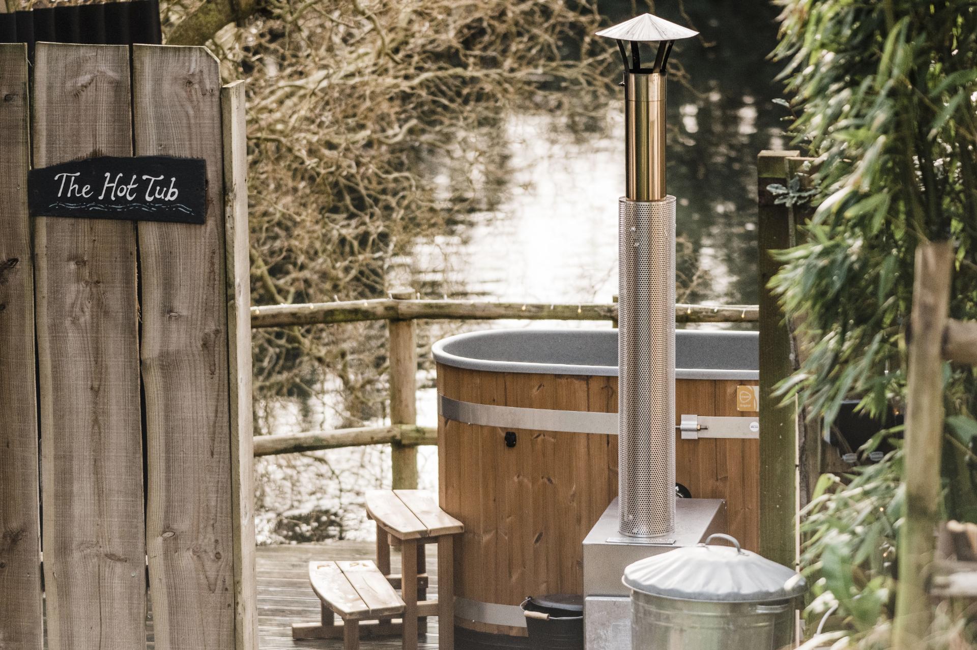 Private Hot Tub - Shepherds Keep at The Shepherds Hut Retreat