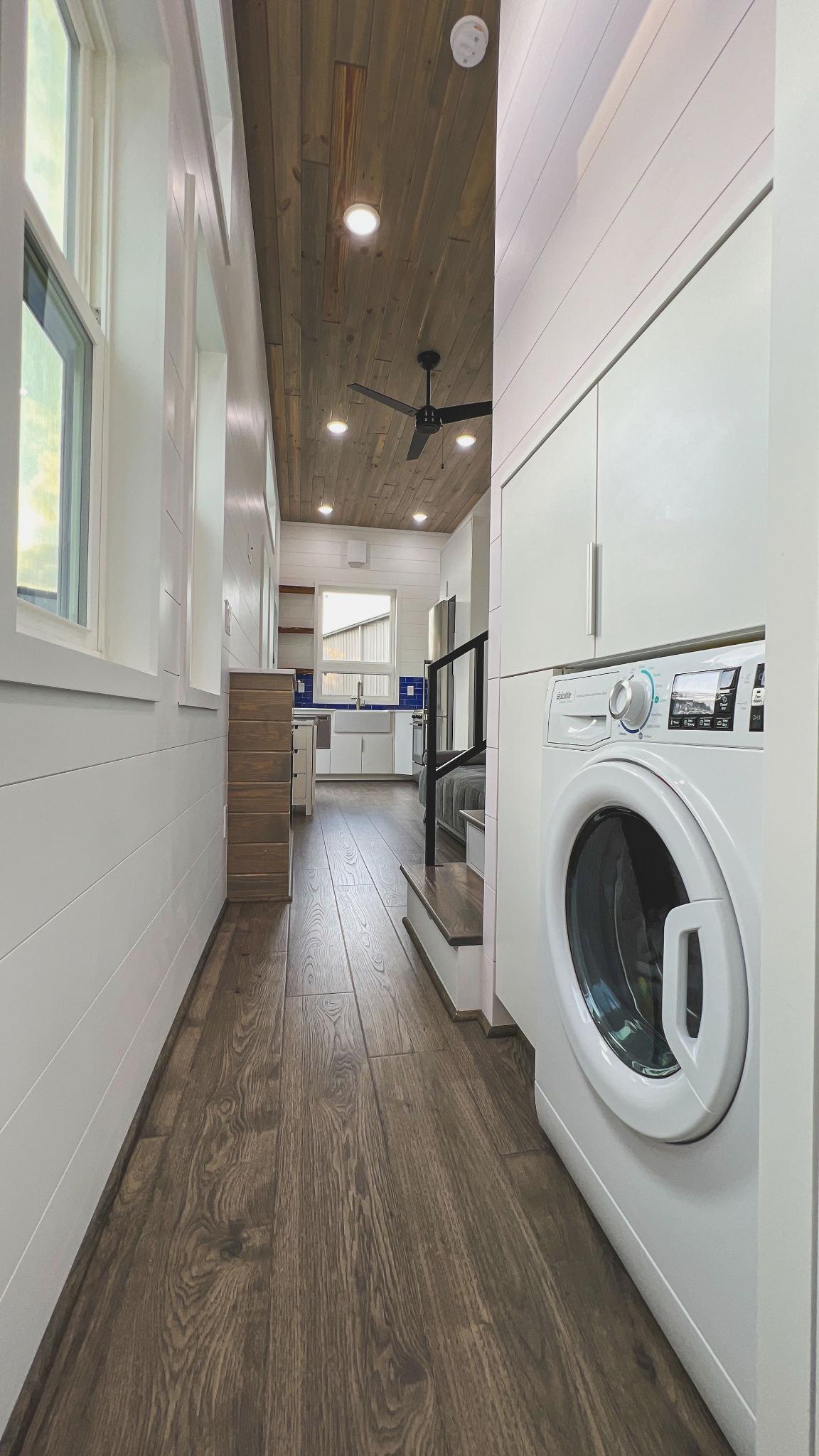 Washer/Dryer Combo - Kupersmit Tiny House by Movable Roots